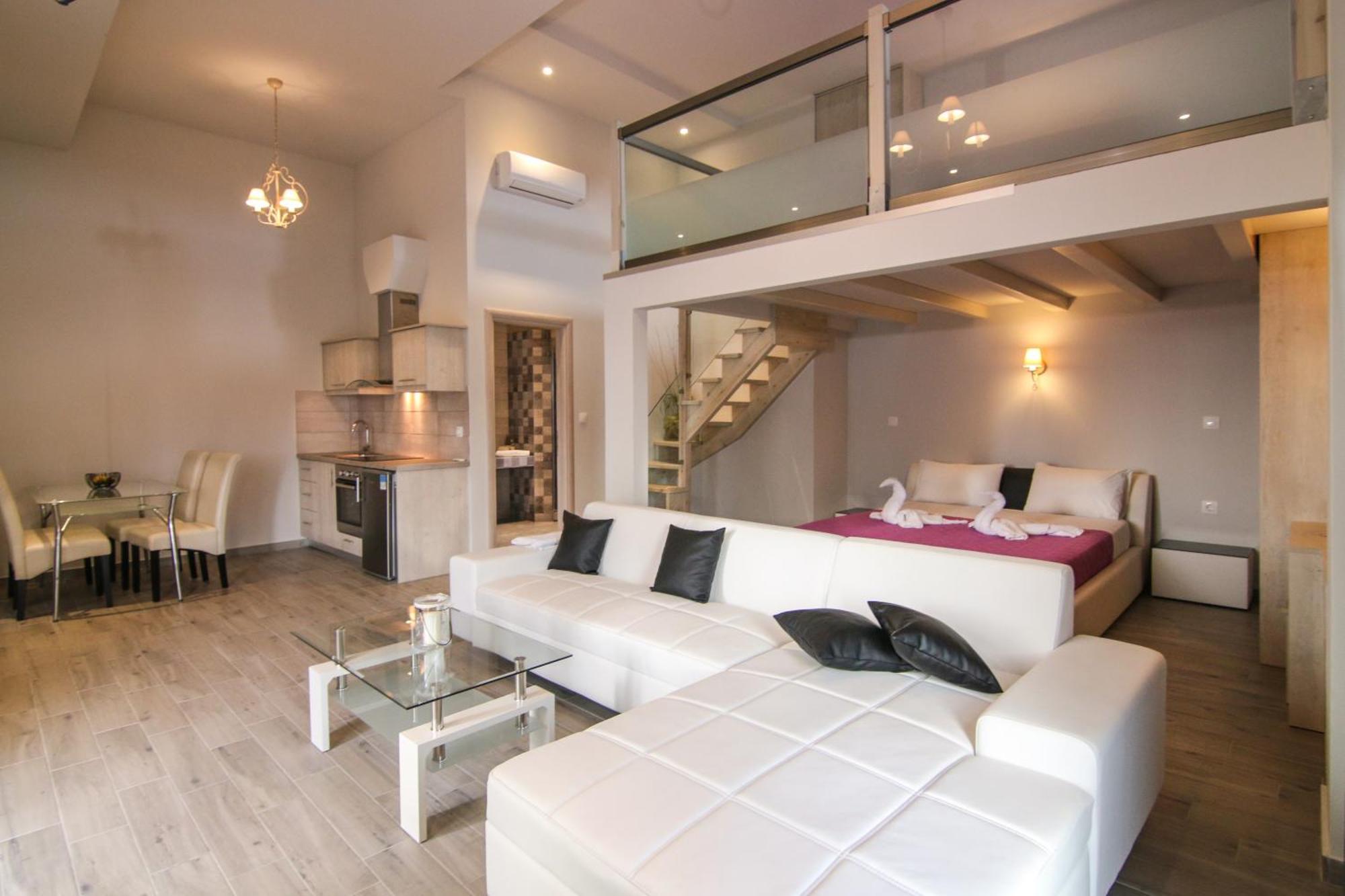 Familiensuite mit Balkon
