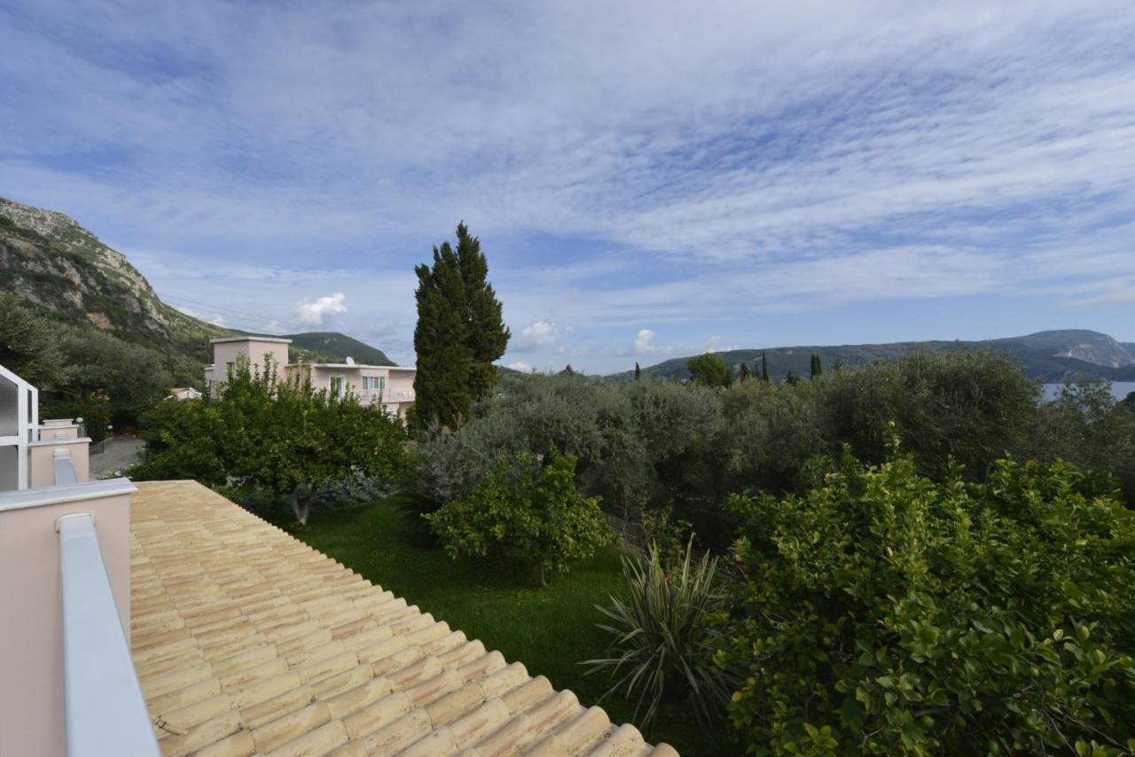 Hébergement Double Annexe avec Balcon - Vue sur Jardin