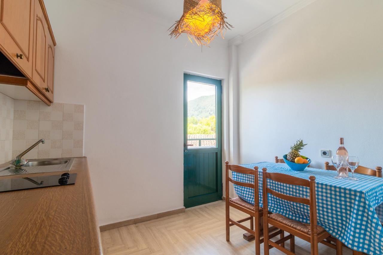 One-Bedroom Apartment,1248088471:JPEG