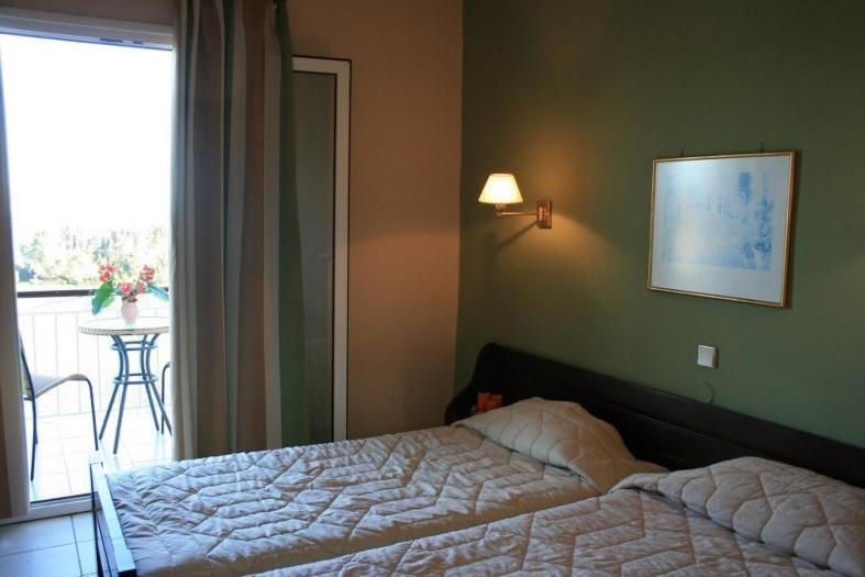 Camera Matrimoniale/Doppia con Letti Singoli con Letto Supplementare