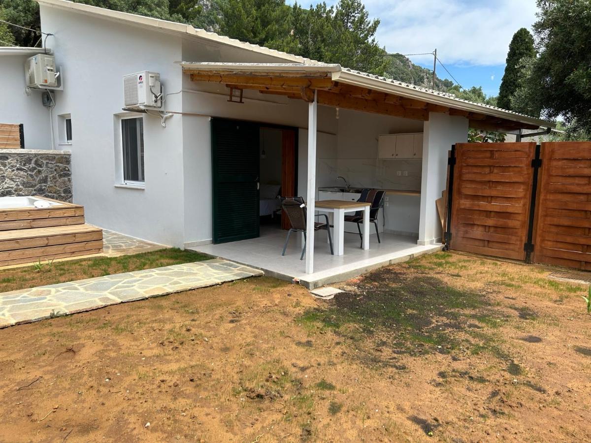 Studio avec Baignoire Spa
