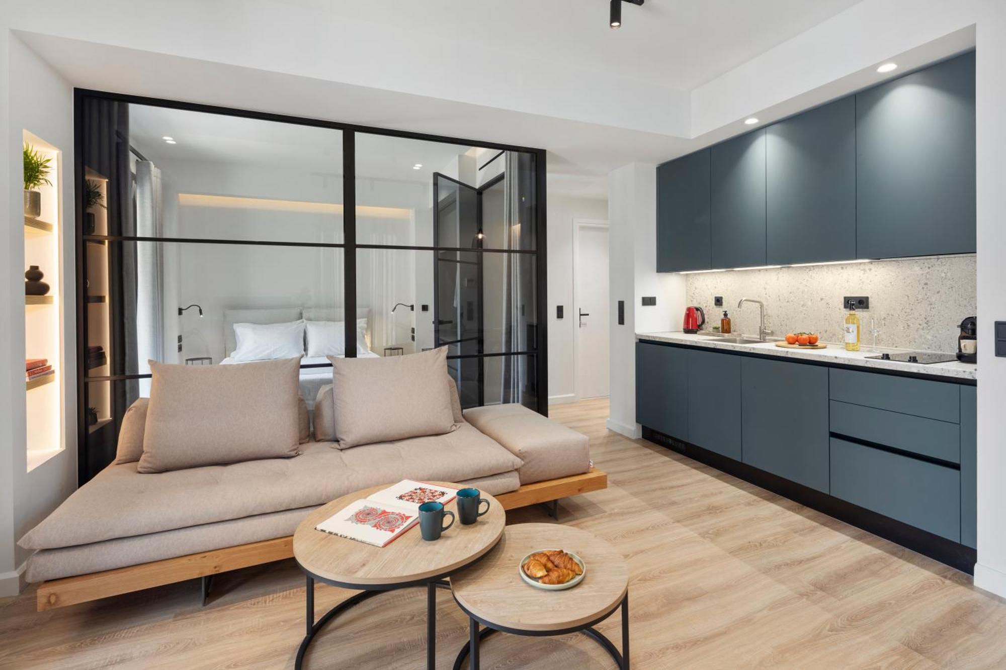 Apartment mit Balkon