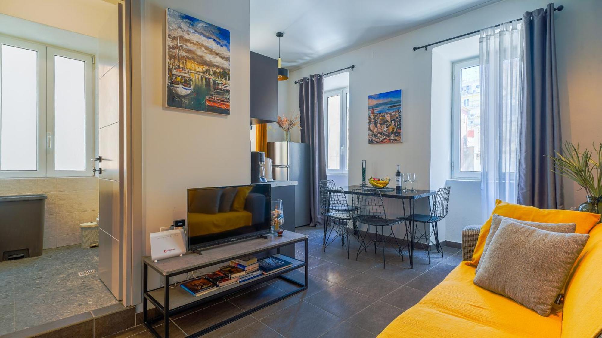 One-Bedroom Apartment