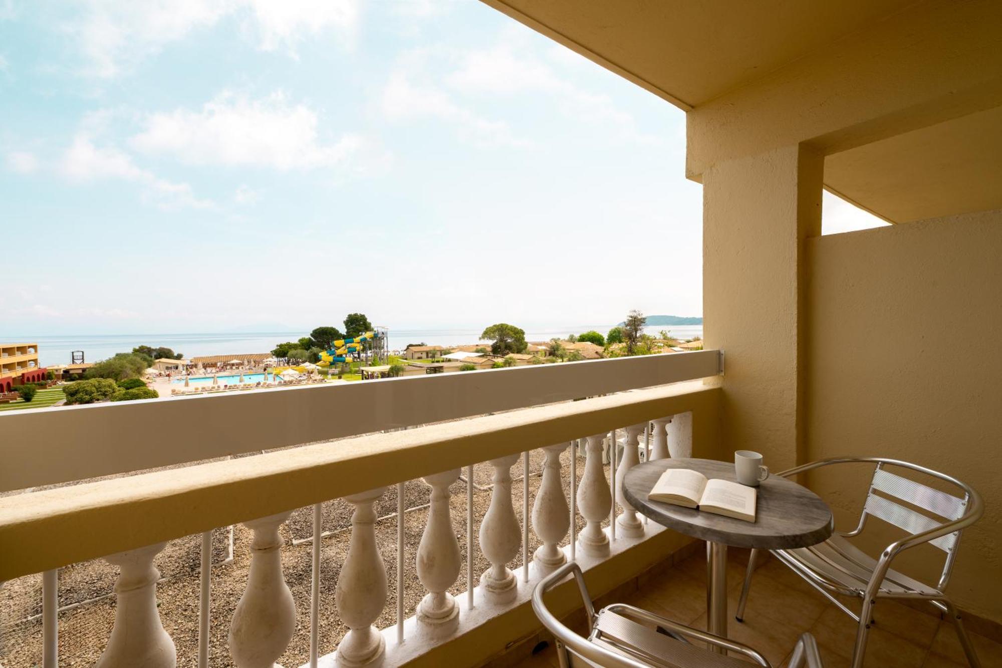 Comfort Twin Room Sea View