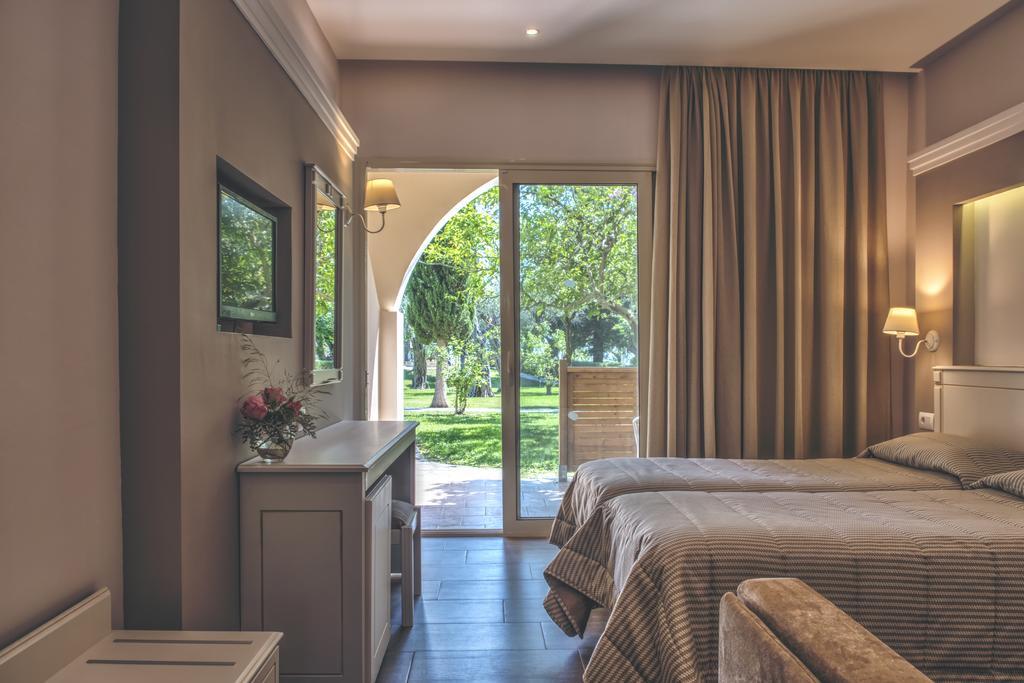 Superior Doppel- oder Zweibettzimmer mit Gartenblick