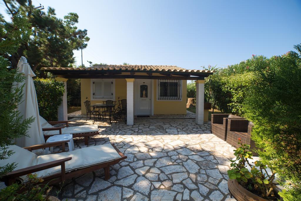 Bungalow mit 1 Schlafzimmer und Poolblick (Frini)