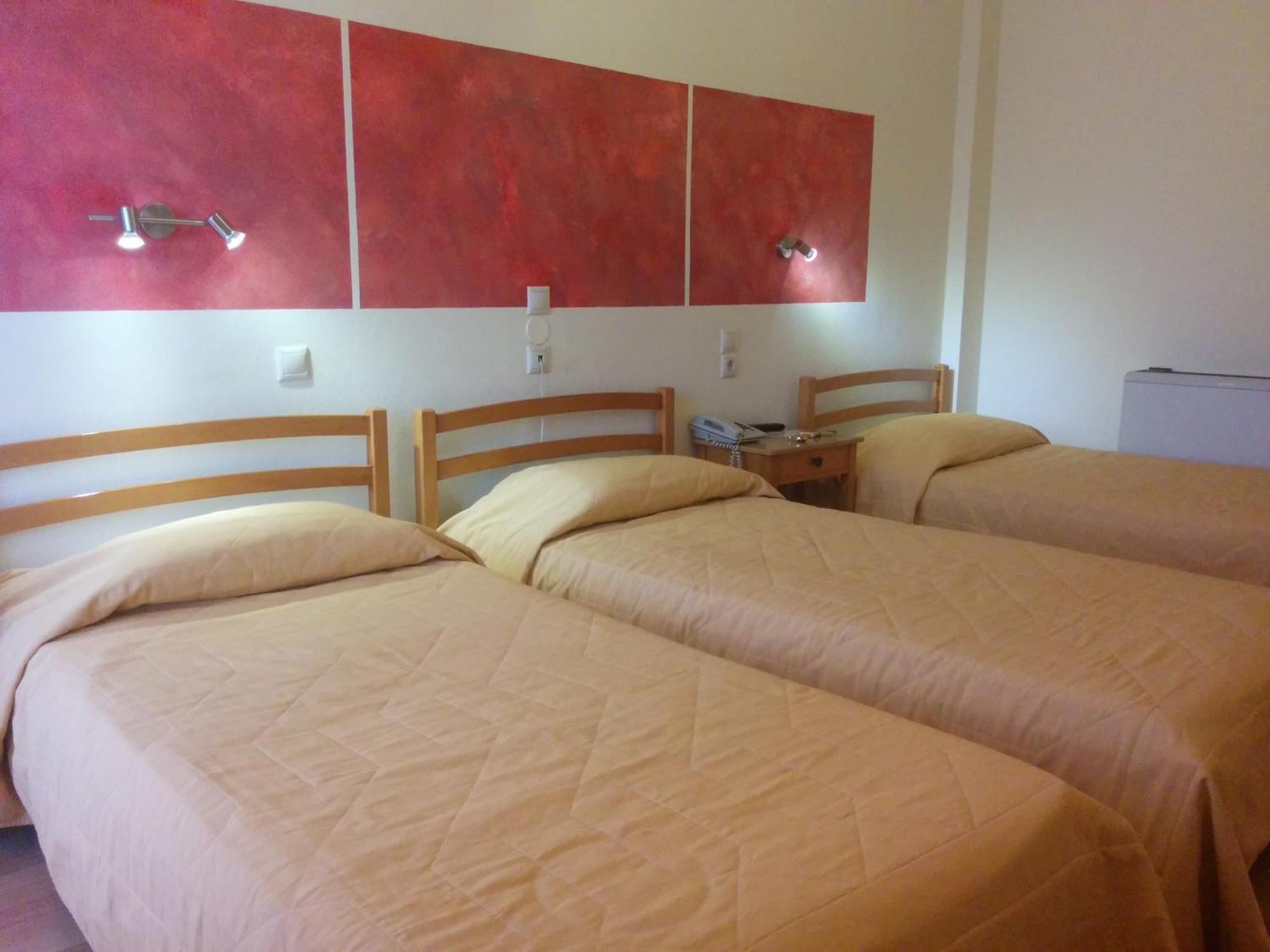 Triple Room Side Sea View