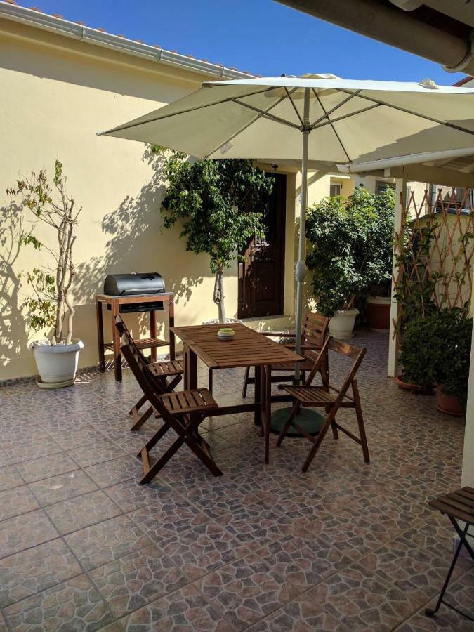 Apartment mit Balkon