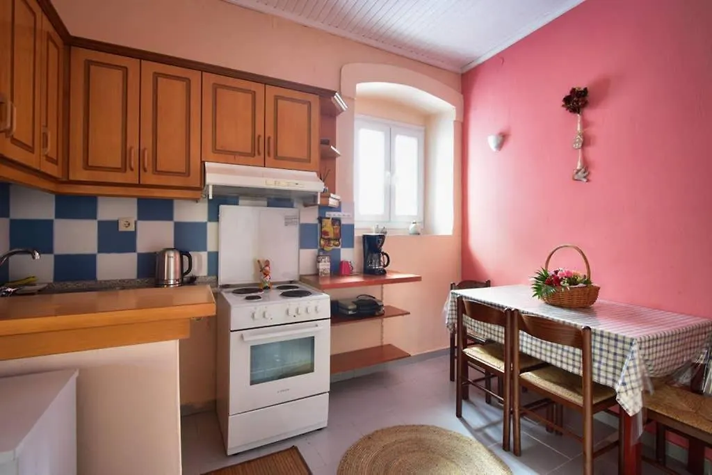Nafsikas Apartment - Ipsos Beach-1