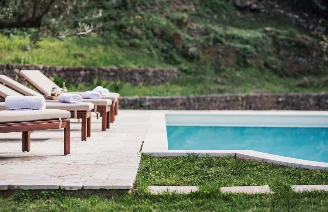 Quercus Villa, Achilleion Palace, Corfu-1