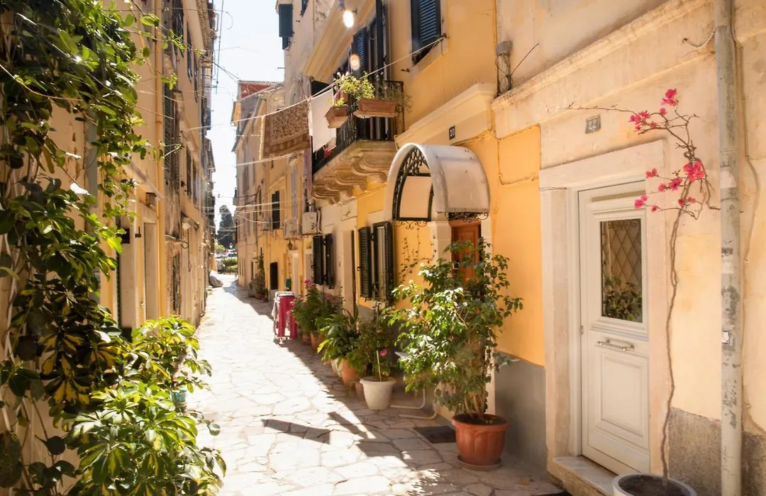 Piccolo Lusso Mini Suite-1