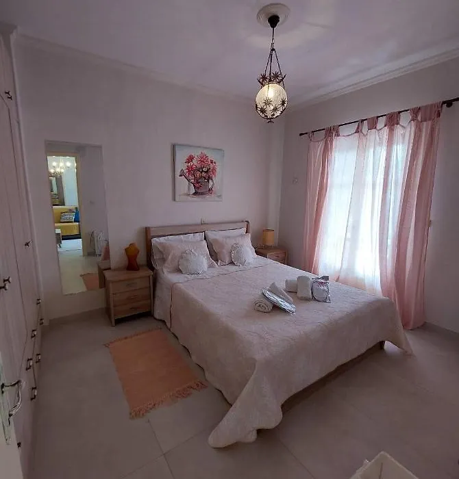 Anatoli Apartment-1