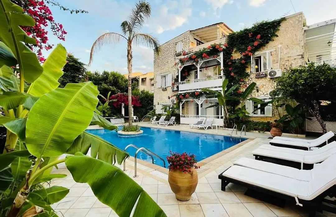 Nicoll Apartments-1