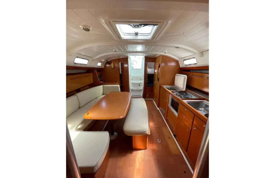 Sun Odyssey 36Ia Ξενοδοχείο-1