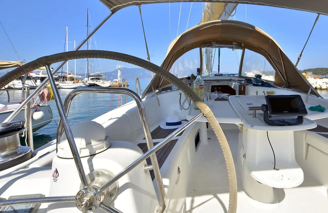 Sun Odyssey 43Ic Ξενοδοχείο-1