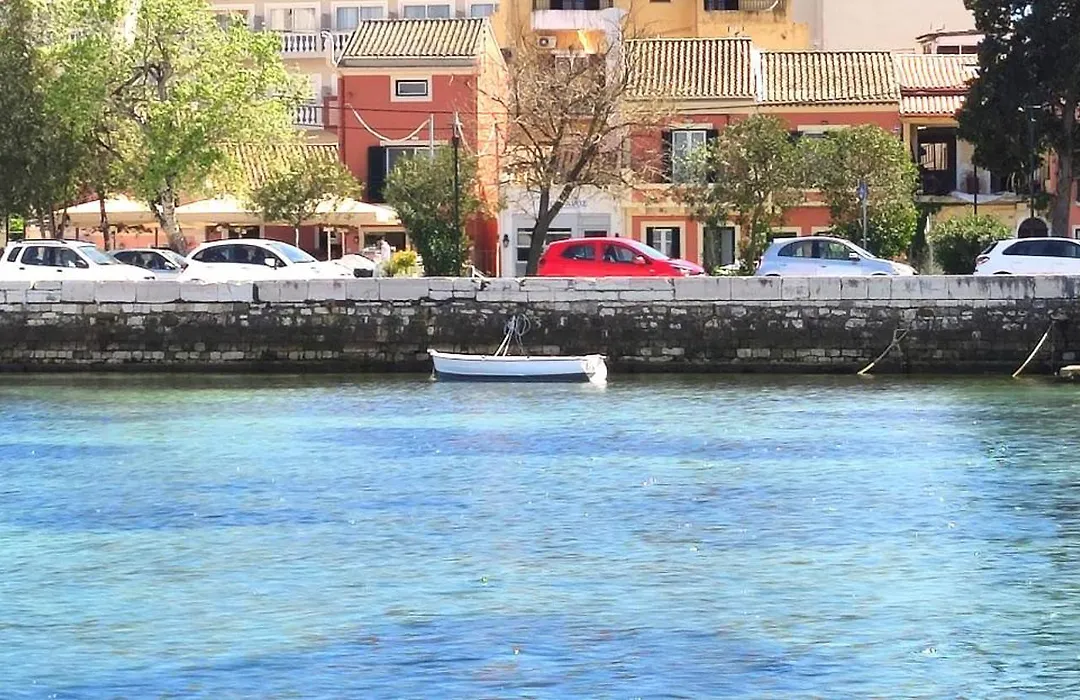 Corfu Town Luxury Studio -C-1