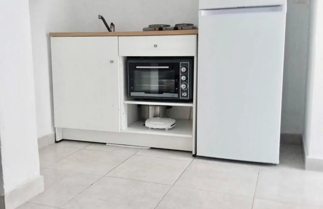 Dvlng 2 Bedroom & Dining Room Apartment-1