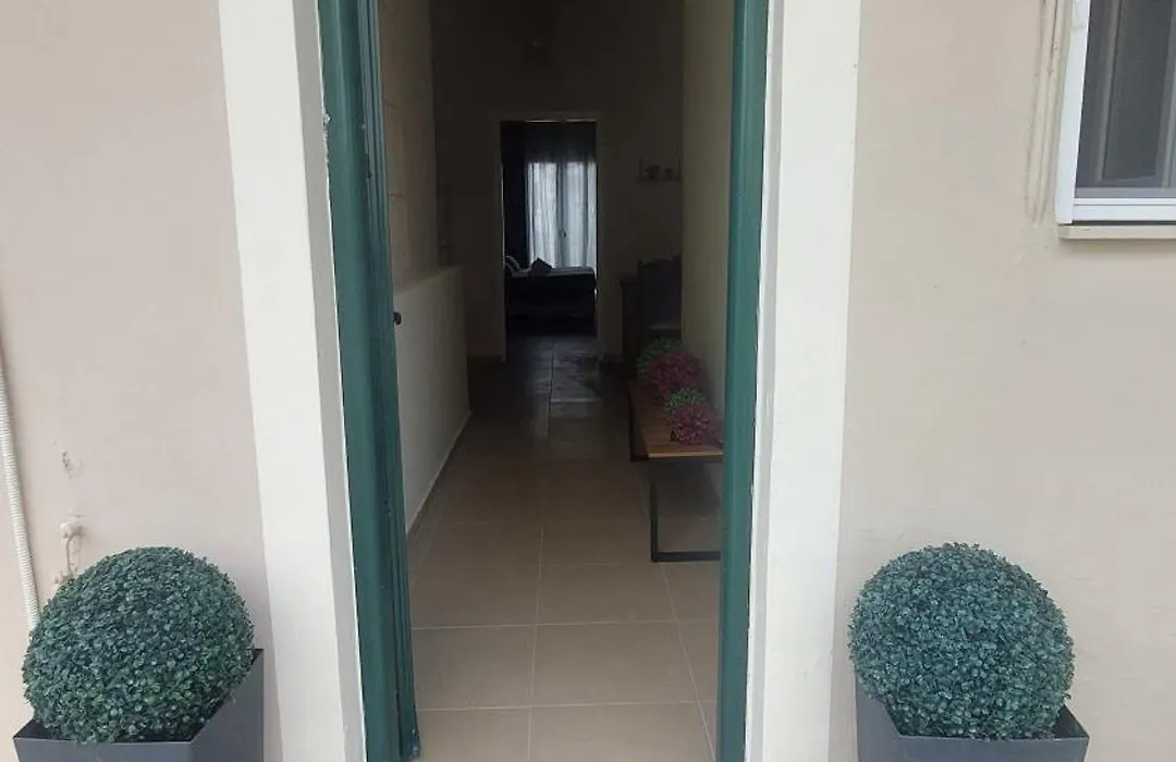 Kavos Mamas Reas-1