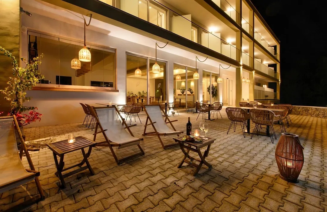 Eleals Boutique Hotel-1