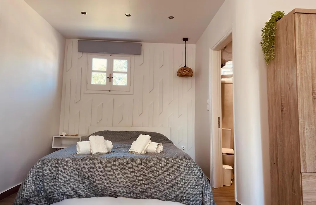 Louvros Luxury Suites-1
