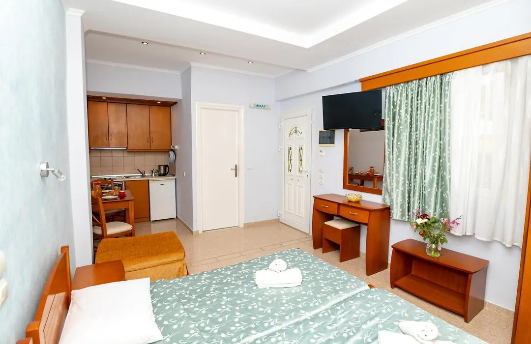 Bozikis Apartments & Studios-1