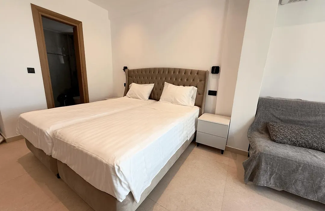 Captains Studios & Apartments-1