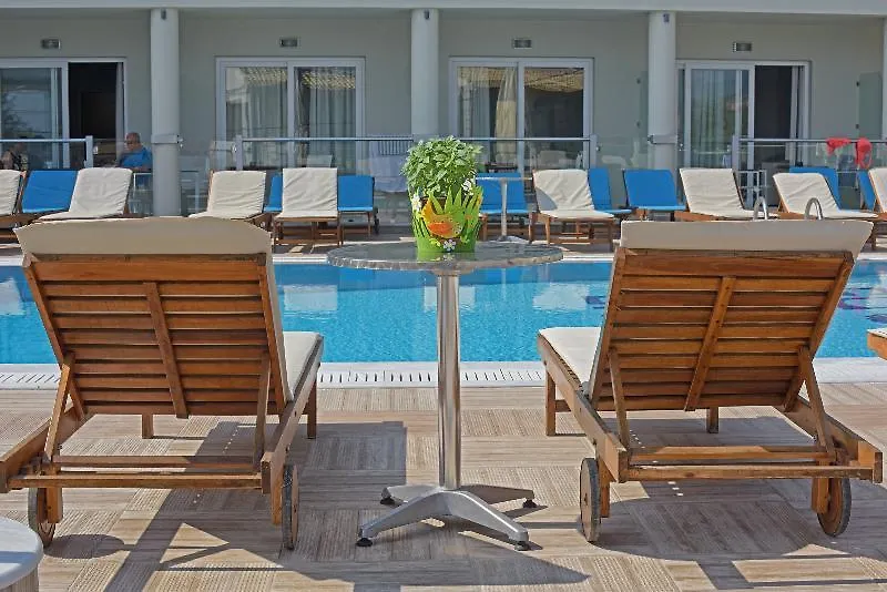 Palapart Gikas Suites And Studios-1