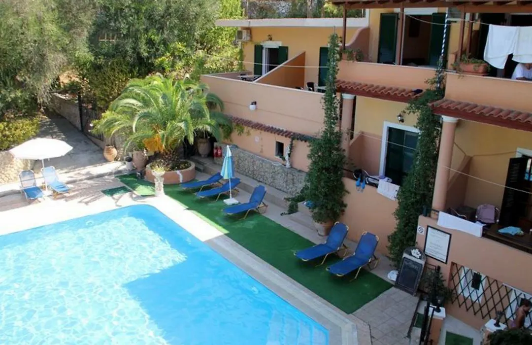 Arianna Studios And Apartments-1