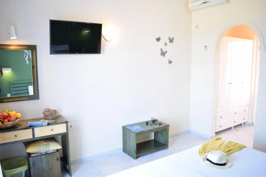 Christina Hotel Petriti-1