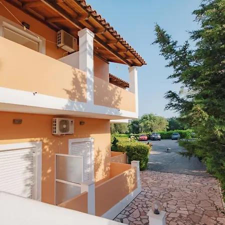 Villa Rosa Apartments-3