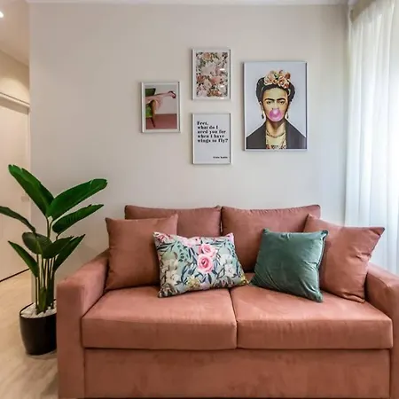 Marilu- The Downtown Suite-3