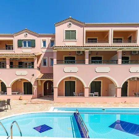 Bella De Lux Apts-2