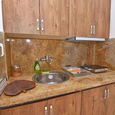 Doliva Studio John With Private Spa Jacuzzi-2