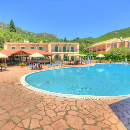 Filoxenia Studios And Mermaid Pool-2