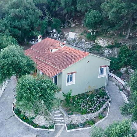 Manteshouse-2