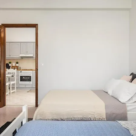 Marias Seaside Apartments-3