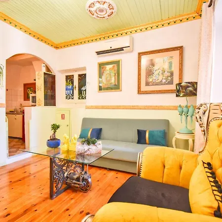 Venetian Well Gallery Apartment In Corfu Old Town-3