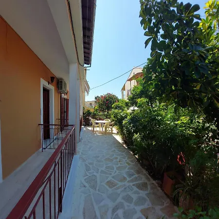 Dora'S Apartments-2