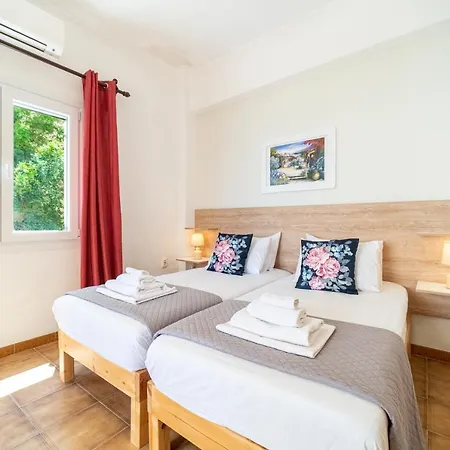Evi Family Apartment S-2
