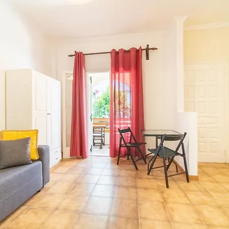 Evi Family Apartment S-3