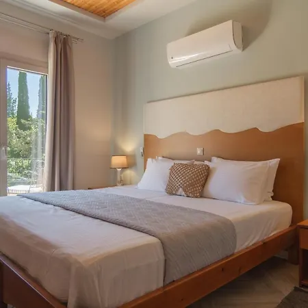 Aris Apartments-3