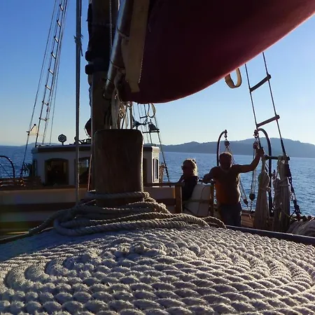 Bateau Le Suzanna-3