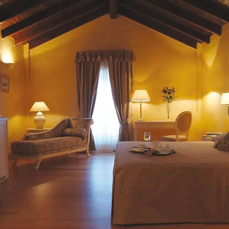 Siora Vittoria Boutique Hotel-2