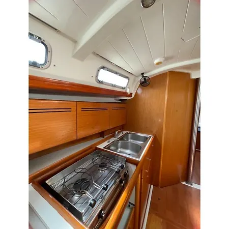 Sun Odyssey 36Ia Ξενοδοχείο-3