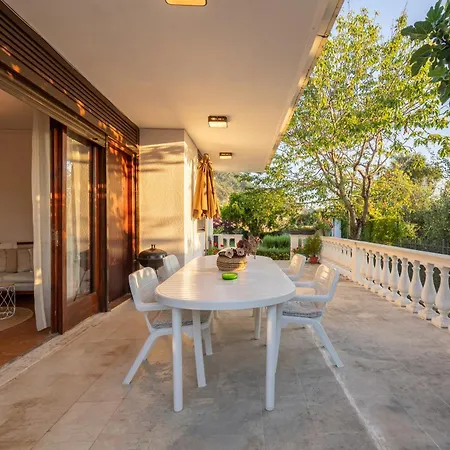 To Ktimataki-2