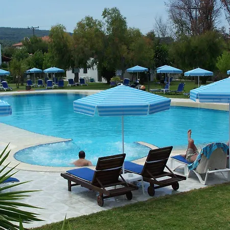 Ninos On The Beach Hotel-2