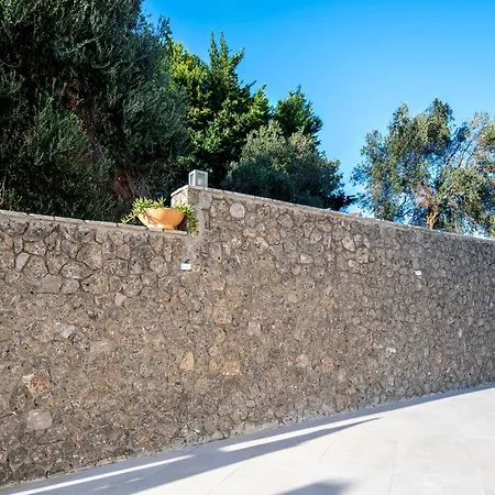 Achillion Luxury Corfu Villa & Suites-3