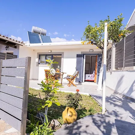 Ad Homes-3
