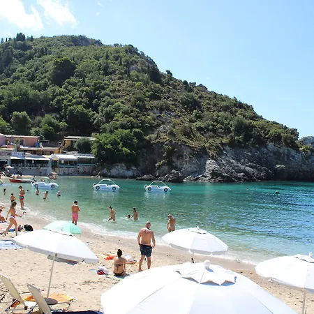 Zefiros Traditional Hotel-3