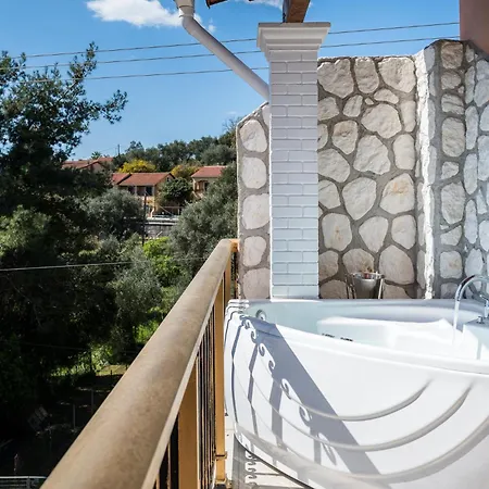 Aloe Seaview Apartments With Private Spa Tub By Konnect-3